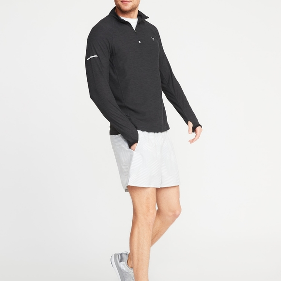 Old Navy Active Black 1/4 Zip Pullover - Large - Picture 6 of 7